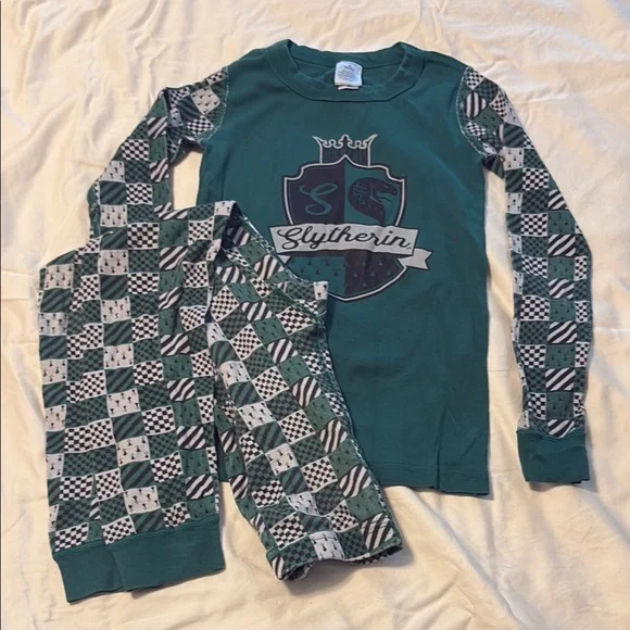 Hanna Andersson Harry Potter Slytherin Pajama Set - Picture 1 of 5